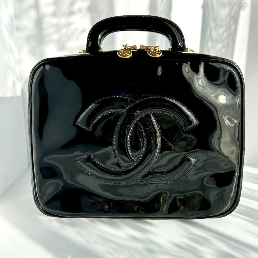 Chanel Timeless Zip Around Vanity Shoulder Bag